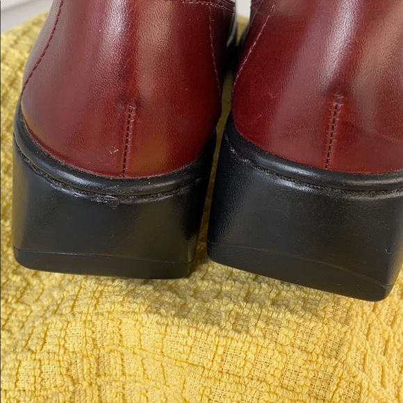 Clarks Shoes Size 7 ½ M - Picture 3 of 6